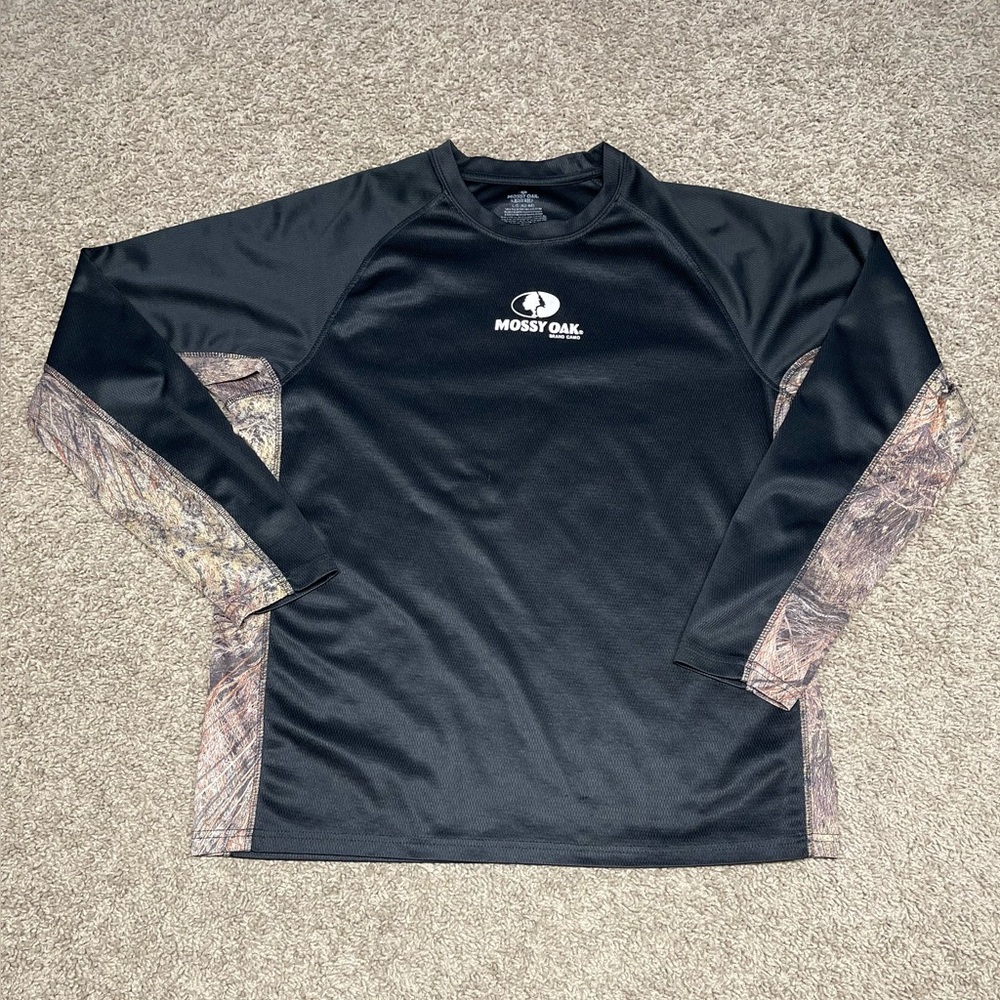 Mossy Oak camouflage shirt Large lightweight mens hunting camping pullover